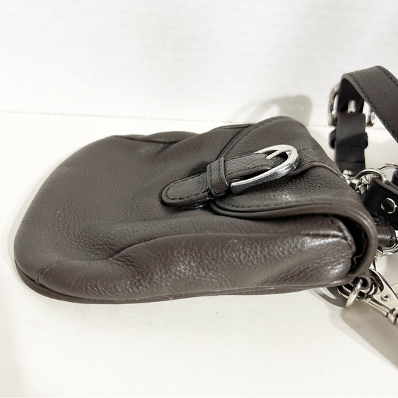 Levenger Pebbled Leather Fully lined Monogram Printed Crossbody Bag Silver Toned - Picture 6 of 13